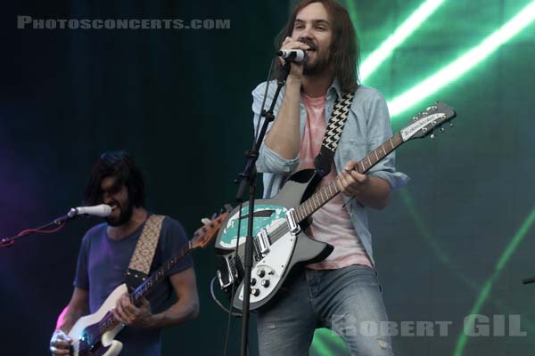 TAME IMPALA - 2015-08-30 - SAINT CLOUD - Domaine National - Grande Scene - 